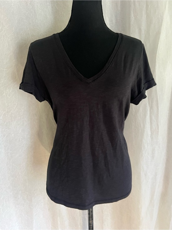 Max Studio Tops - Max Studio charcoal V-Neck Short Sleeve Tee